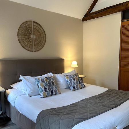 Logis Auberge Le Colombien - Hotel Et Restaurant 빌랑드리 외부 사진